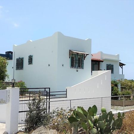 Adonis Villa 코츠나리 외부 사진
