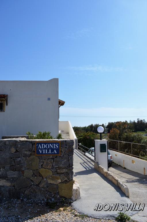 Adonis Villa 코츠나리 외부 사진